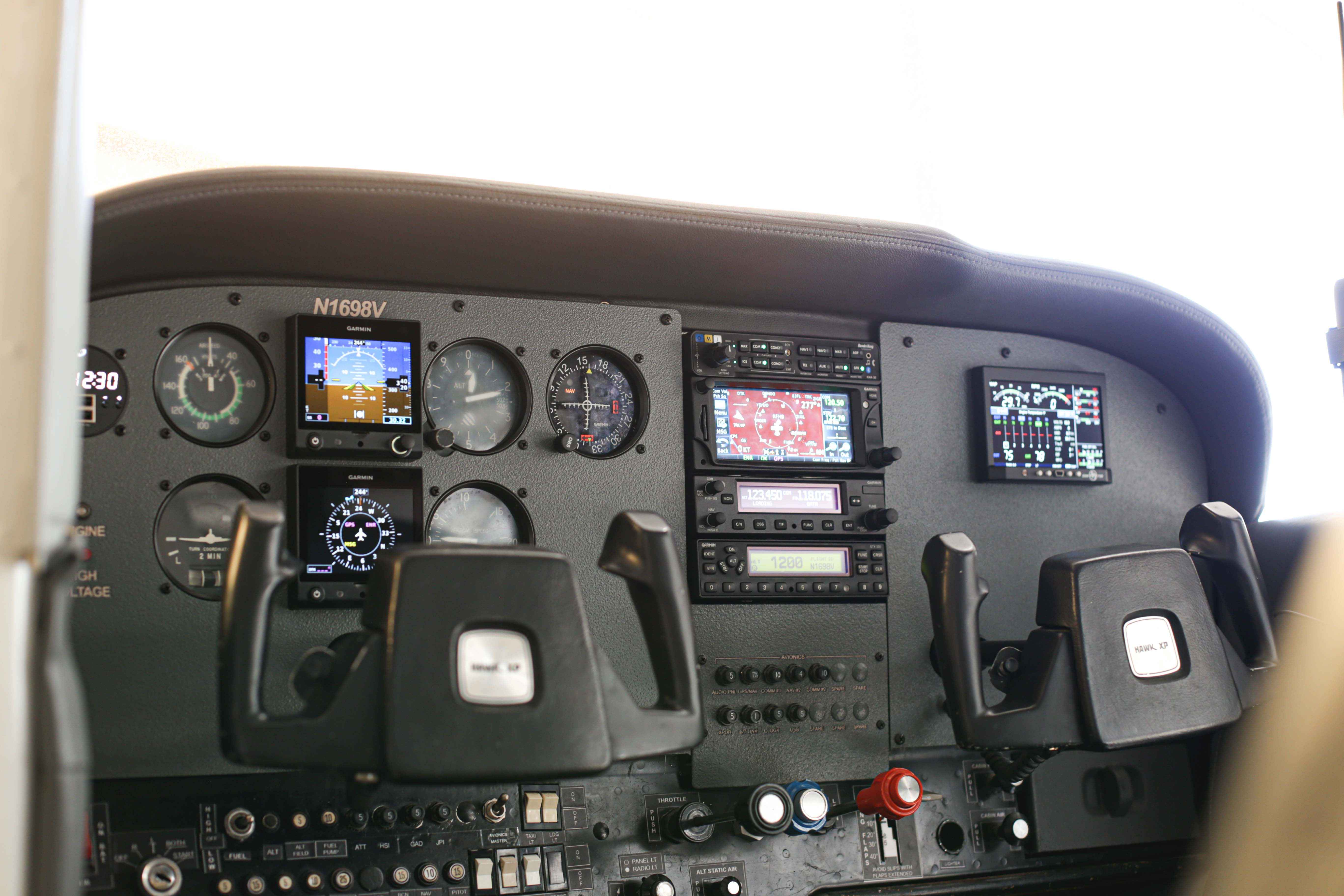 island avionics dual g5 cessna 172