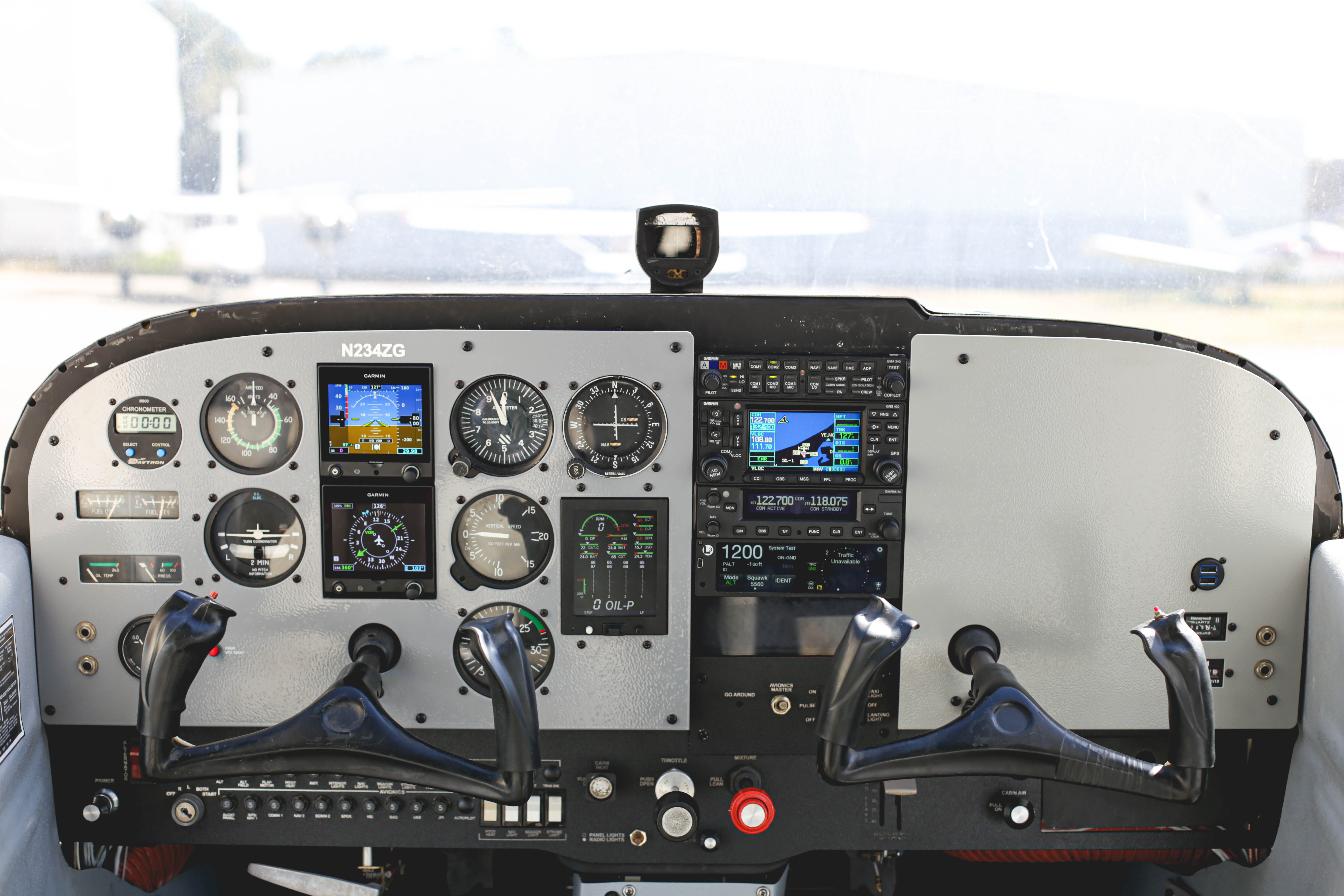 island avionics dual g5 cessna 172